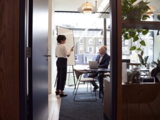 Person får et personligt foredrag